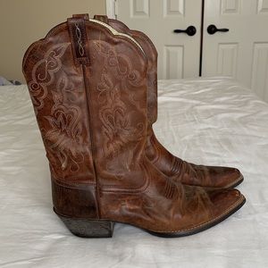 Ariat cowboy boots